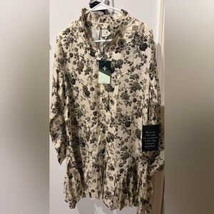 Tuckernuck Green and White Floral ruffle hem dress - NWT